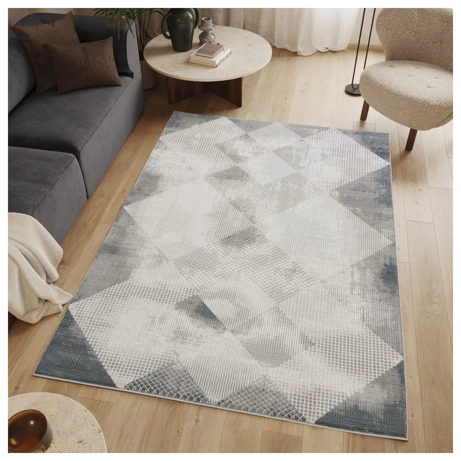 Geometrix - 5'3" X 7'3" Area Rug With Geometric, 3D Effect - Gray / Ivory by Unique Piece Furniture