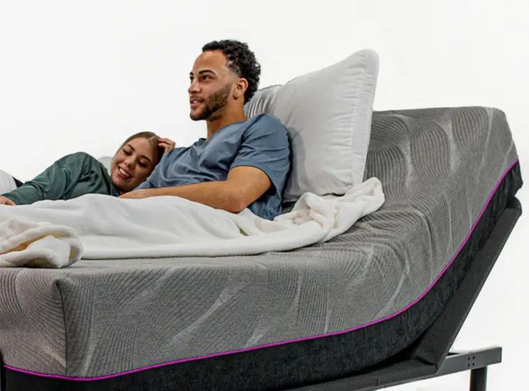 Renew - 11" Flex Head Cooling Gelcare Memory Foam Mattress - Gray - King by Unique Piece Furniture