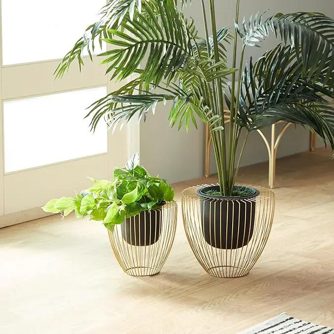 Deco 79 Contemporary Metal, Set of 2 Planters 10", 12"H, Black by GreenHaven Gardens