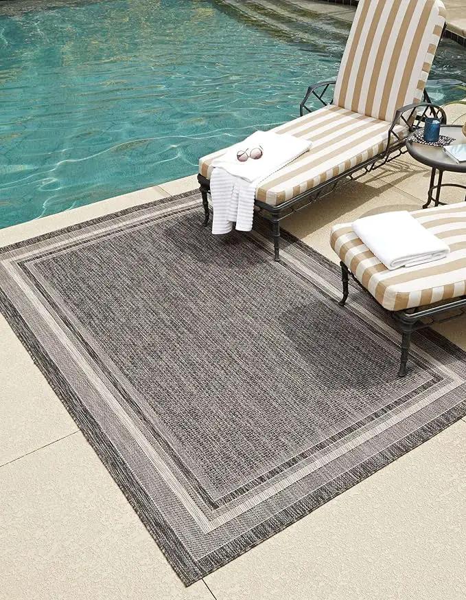 Unique Loom Outdoor Border Collection Area Rug - Soft Border (7' 10" x 10' Rectangle Black/Ivory) by GreenHaven Gardens