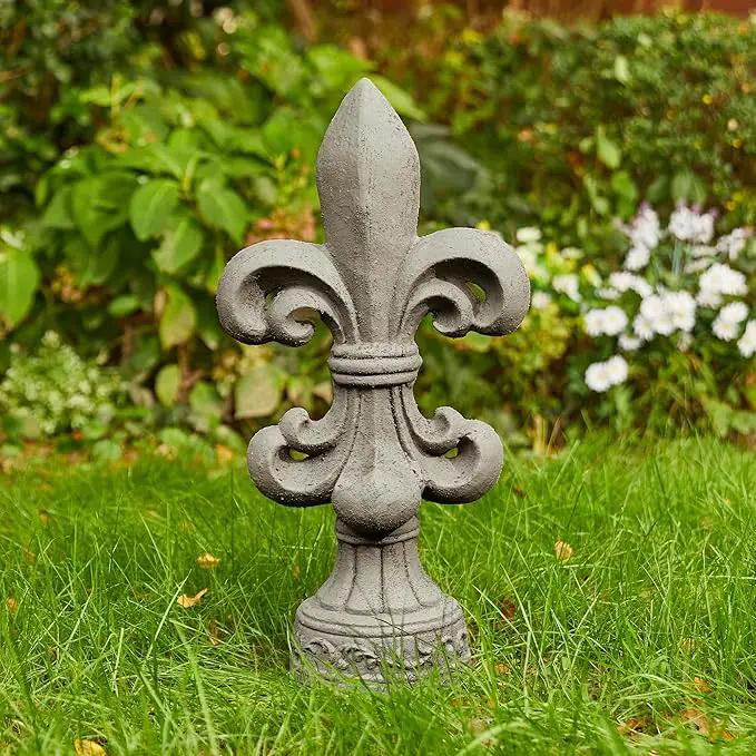 Glitzhome Fleur De Lis Garden Statue MGO Outdoor Decration, 21.25" H, Concrete Grey by GreenHaven Gardens