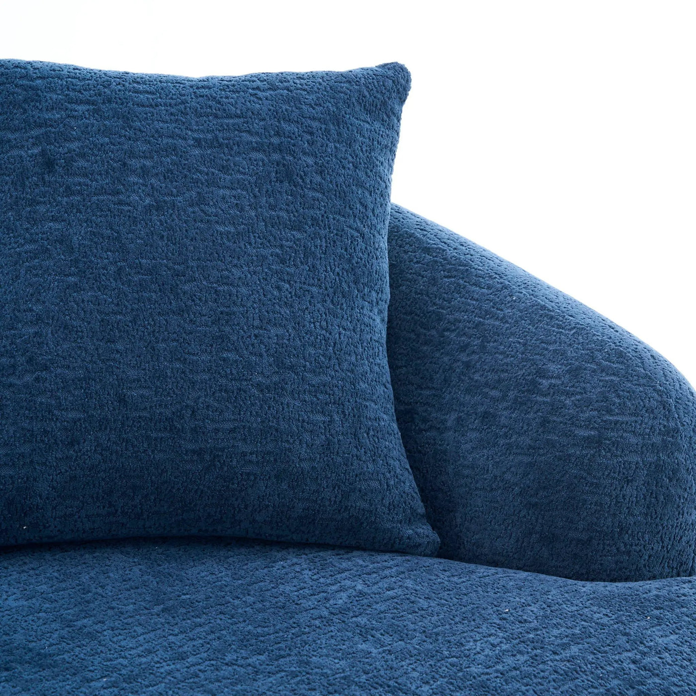 Combined Sofa With 4 Pillows by Unique Piece Furniture