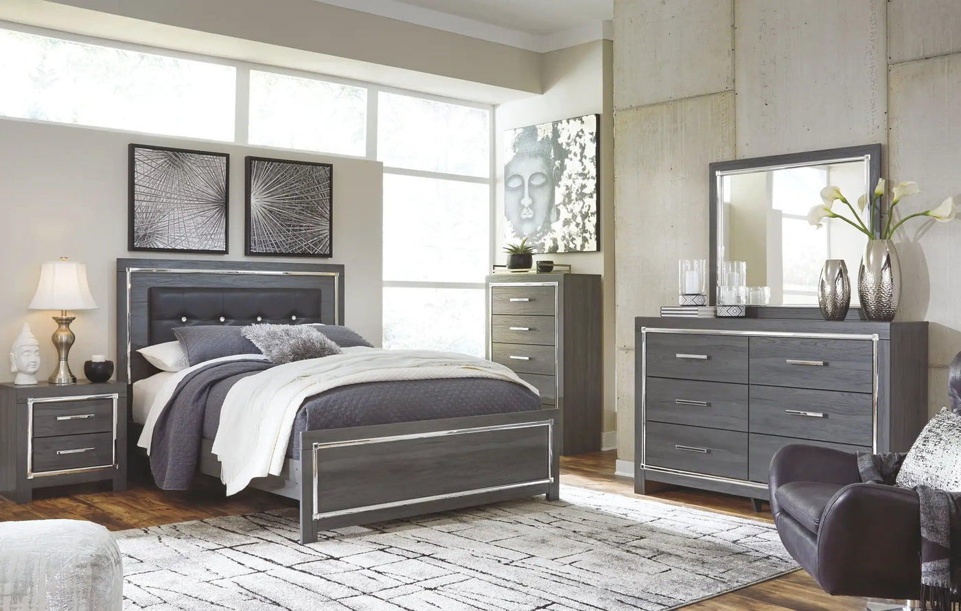 Lodanna - Dresser by Unique Piece Furniture