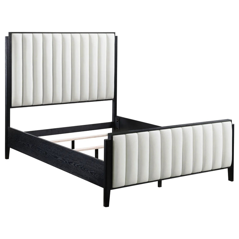 Brookmead 4-piece Upholstered Queen Bedroom Set Black by Unique Piece Furniture