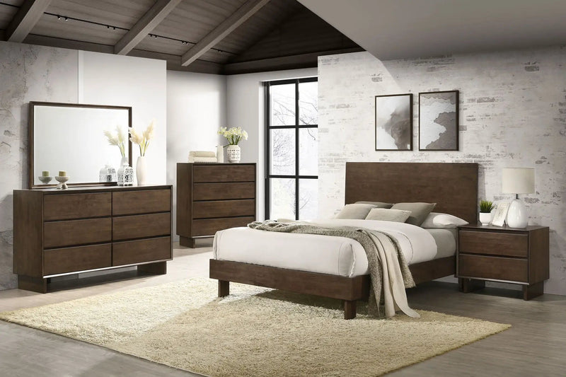 Glenwood 5-piece Queen Bedroom Set Warm Brown by Unique Piece Furniture