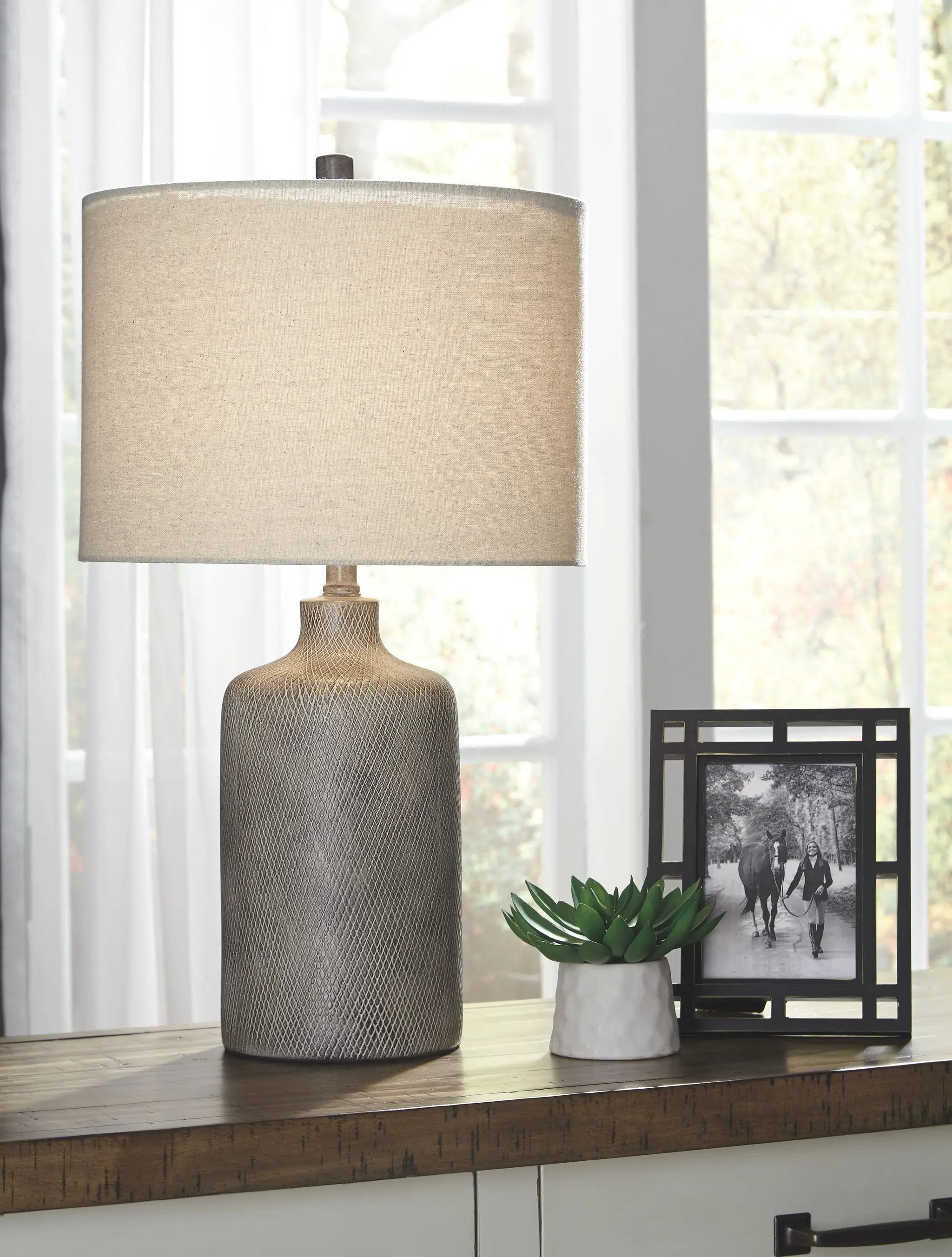 Linus - Ceramic Table Lamp - Antique Black by Unique Piece Furniture