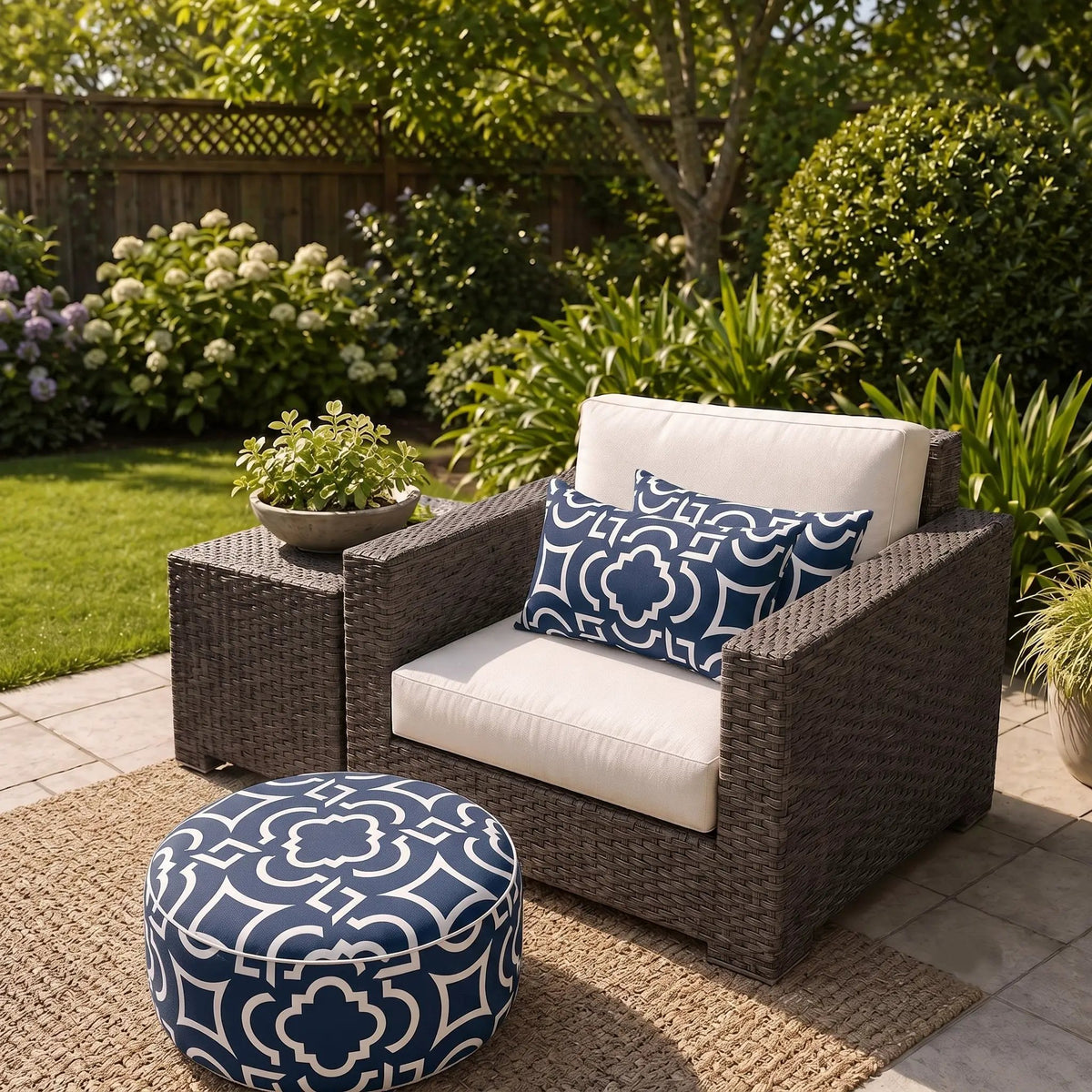 4 Pack Outdoor Lumbar Pillow with Inserts – Blue Trellis by HouseOfZazla