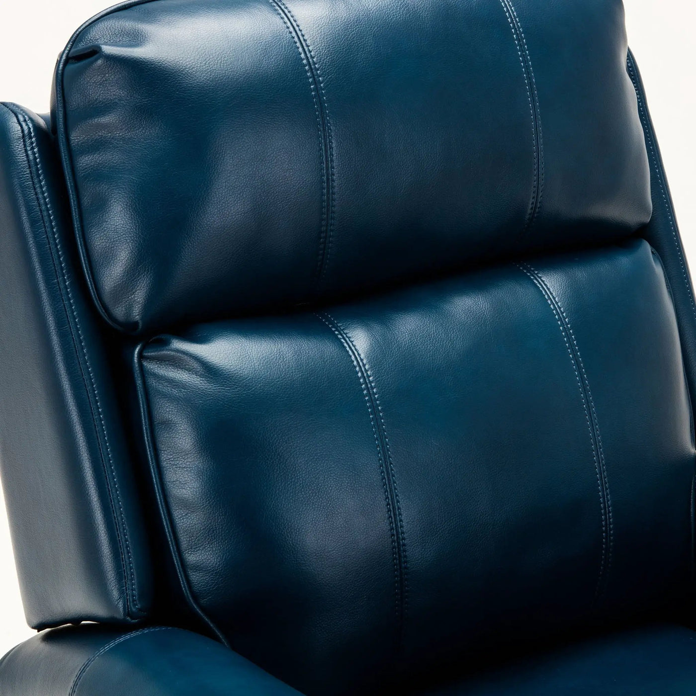 Landis - Lift Chair With Electric Recline Function by HouseOfZazla