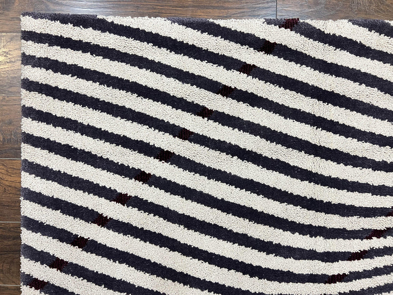 Vintage Zebra Stripes Shag Rug 5.7 x 7.4, Black and White, Retro, Wool by Jewel Rugs