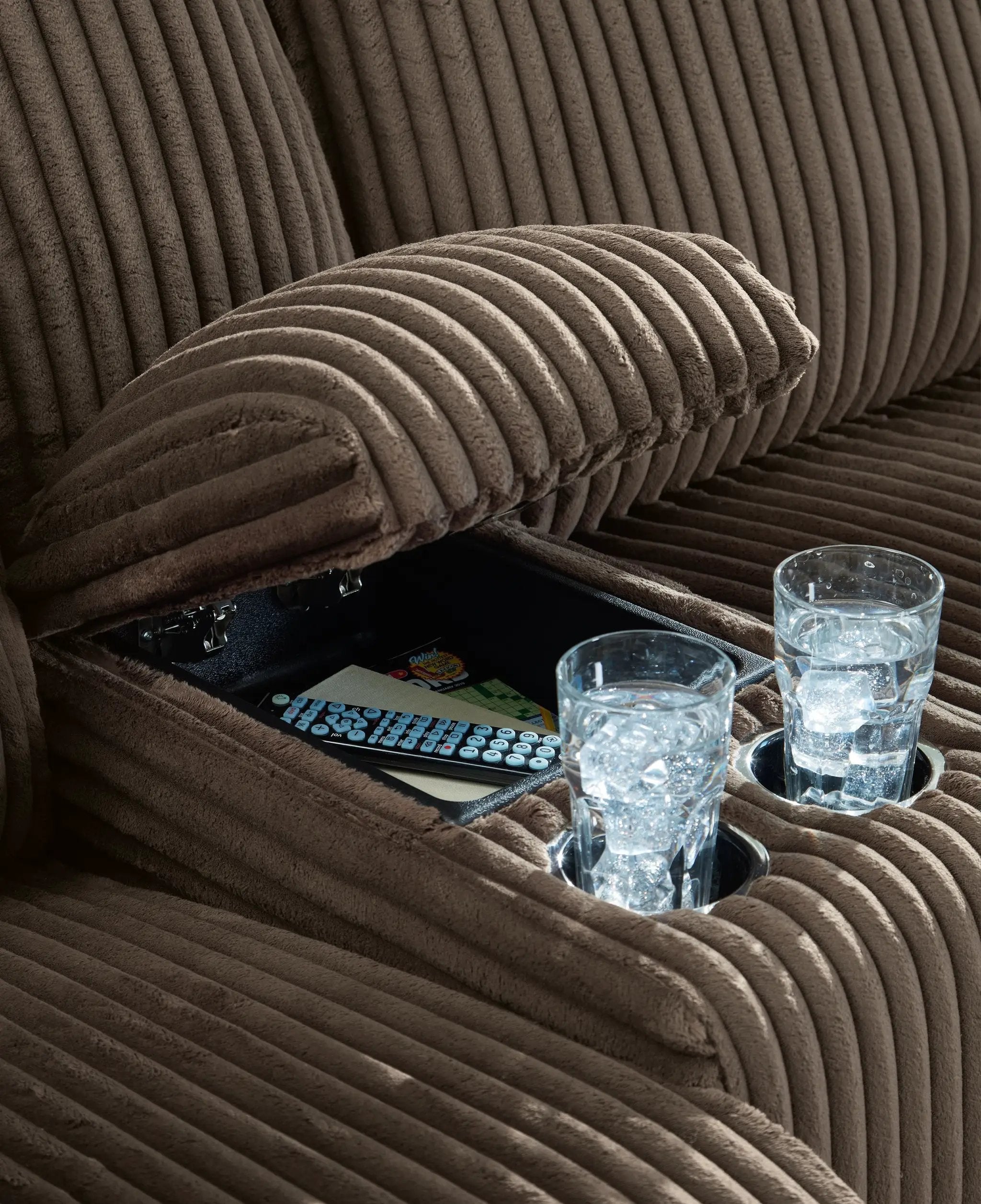 Top Tier - Reclining Sectional by Unique Piece Furniture