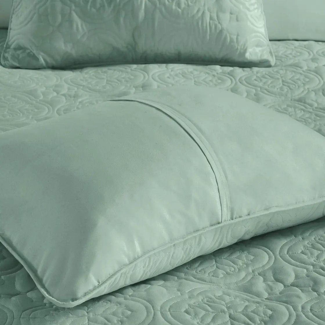 3 Piece Reversible Bedspread Set Seafoam Full/Queen by HouseOfZazla