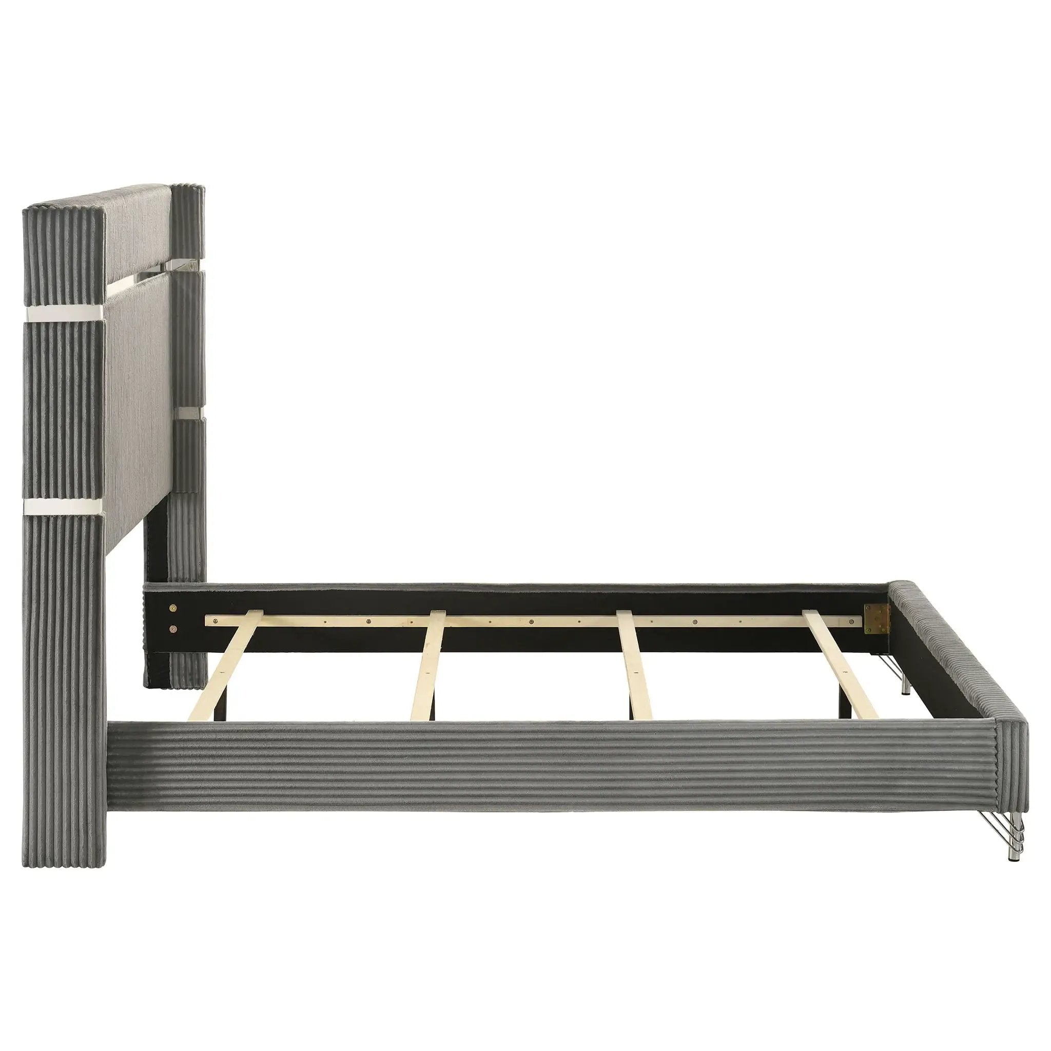 Lucia 61-inch Upholstered Queen Wingback Bed Grey by Unique Piece Furniture