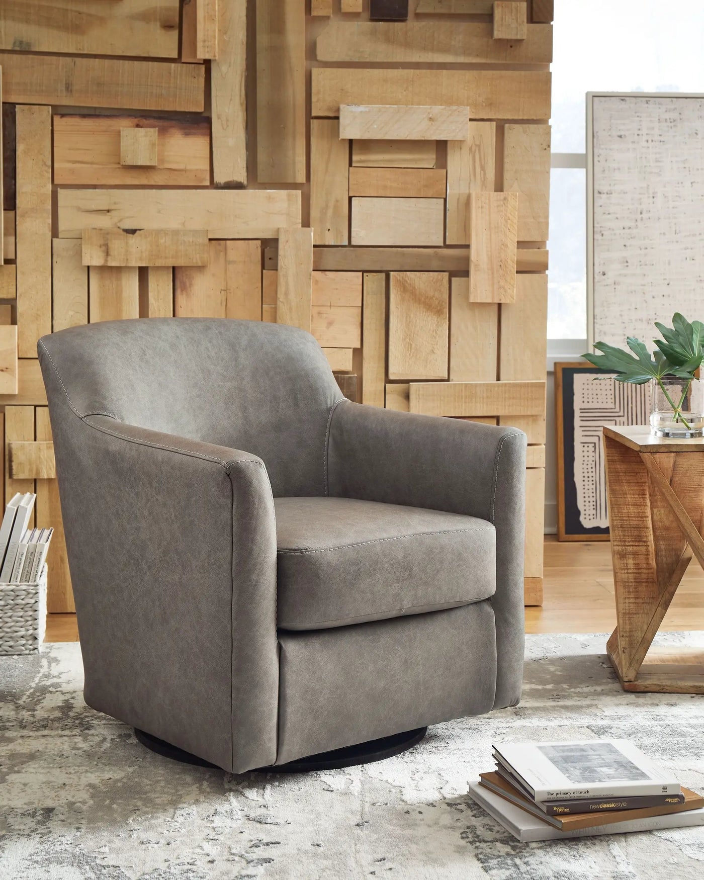 Bradney - Swivel Accent Chair by Unique Piece Furniture