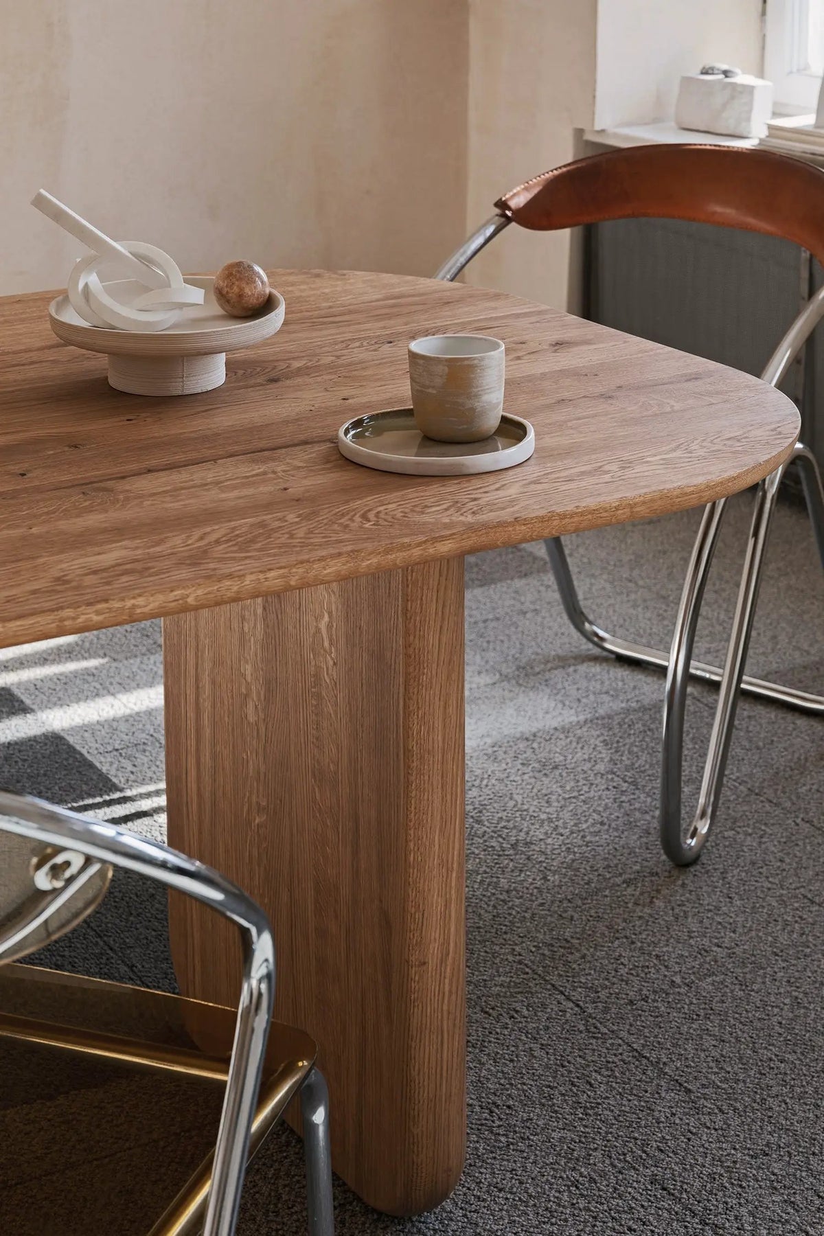 Oval Solid Wood Dining Table, photo 2 of 12