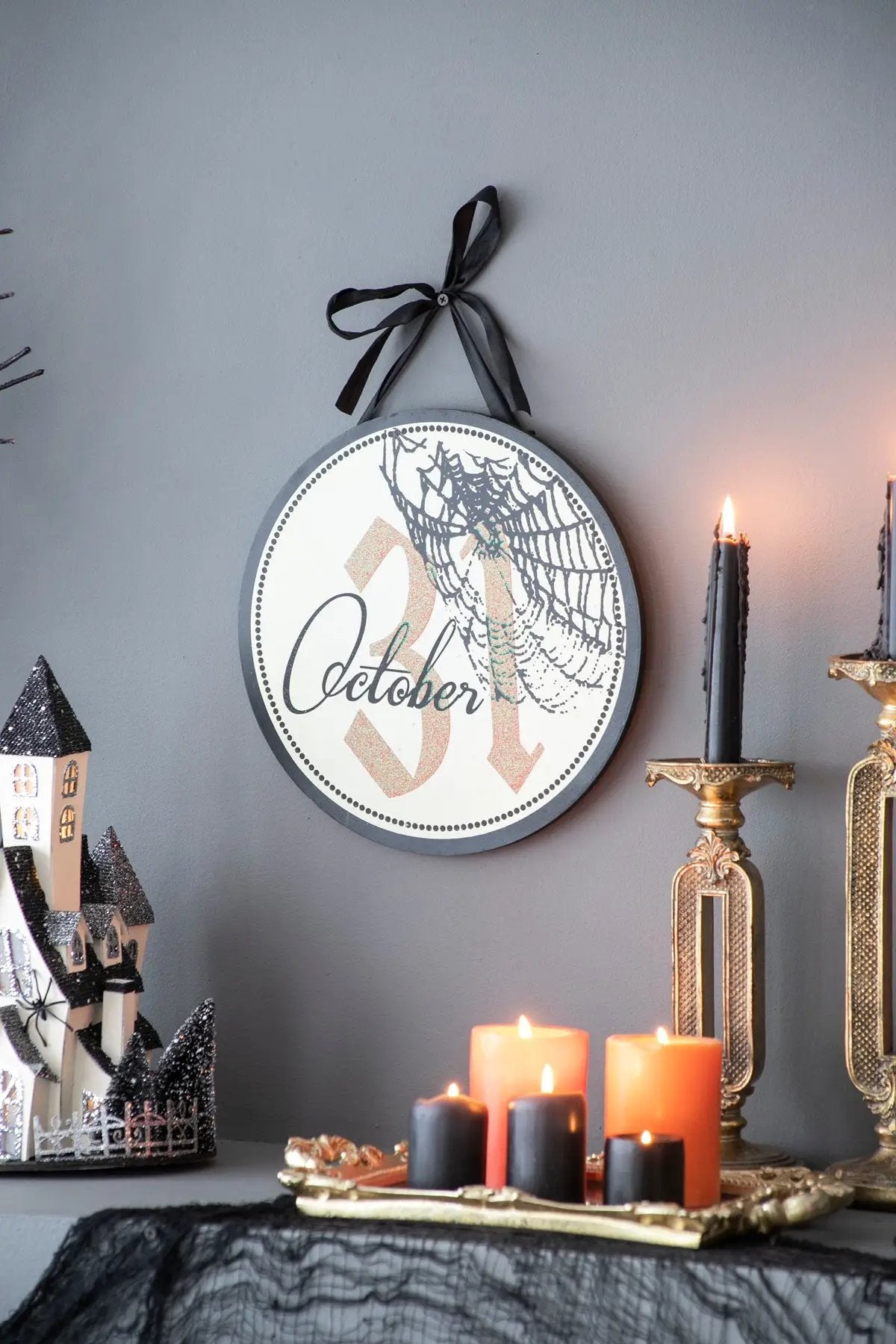 Set of 2, 12x12" Halloween Circle Sign by HouseOfZazla