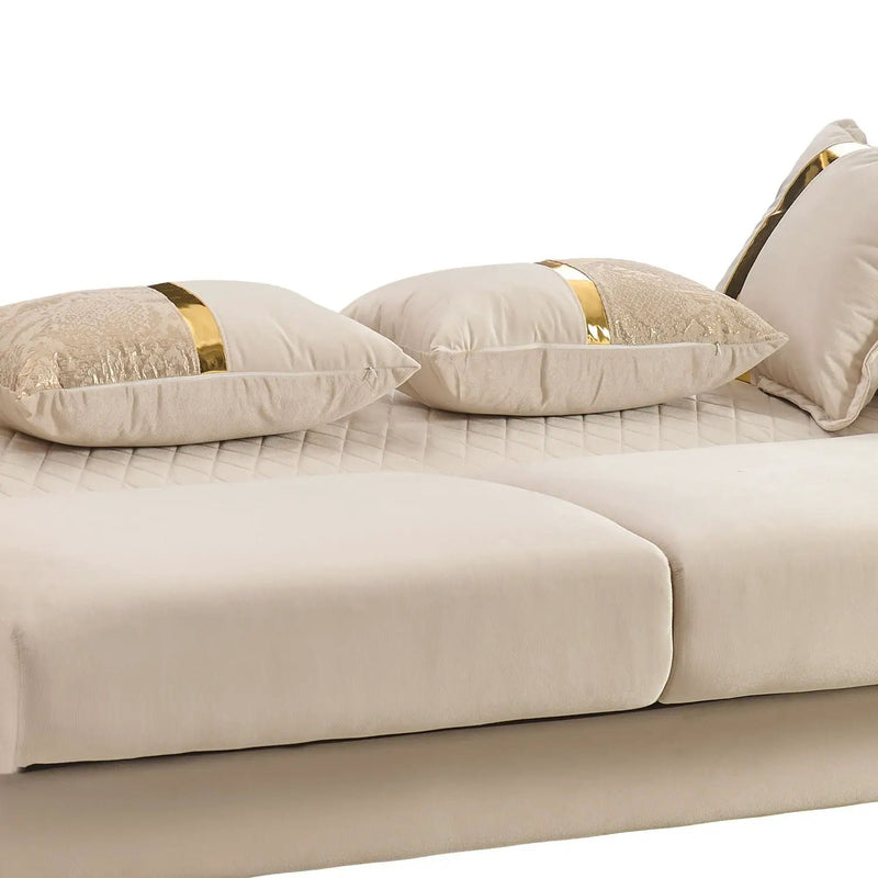 Lisa - Living Room Set by HouseOfZazla