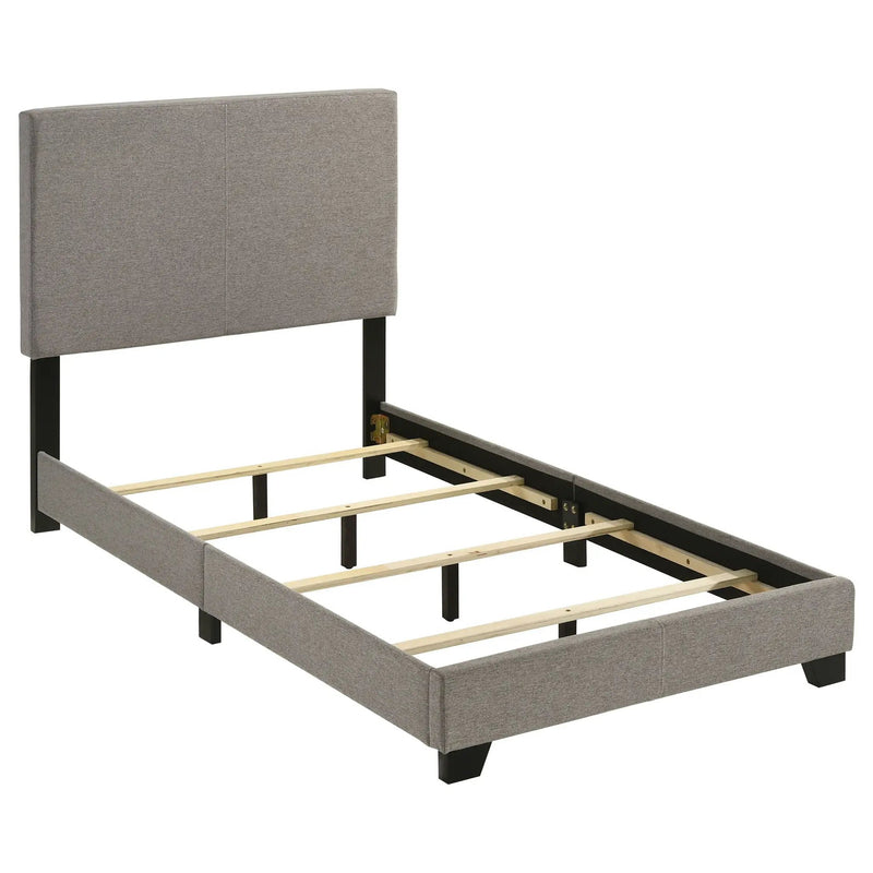 Efram - Panel Bed