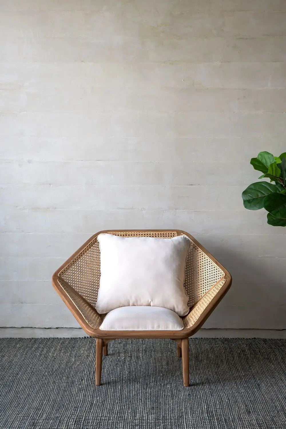 Tectona - Teak Leisure Chair - Natural Wood / Brown by HouseOfZazla