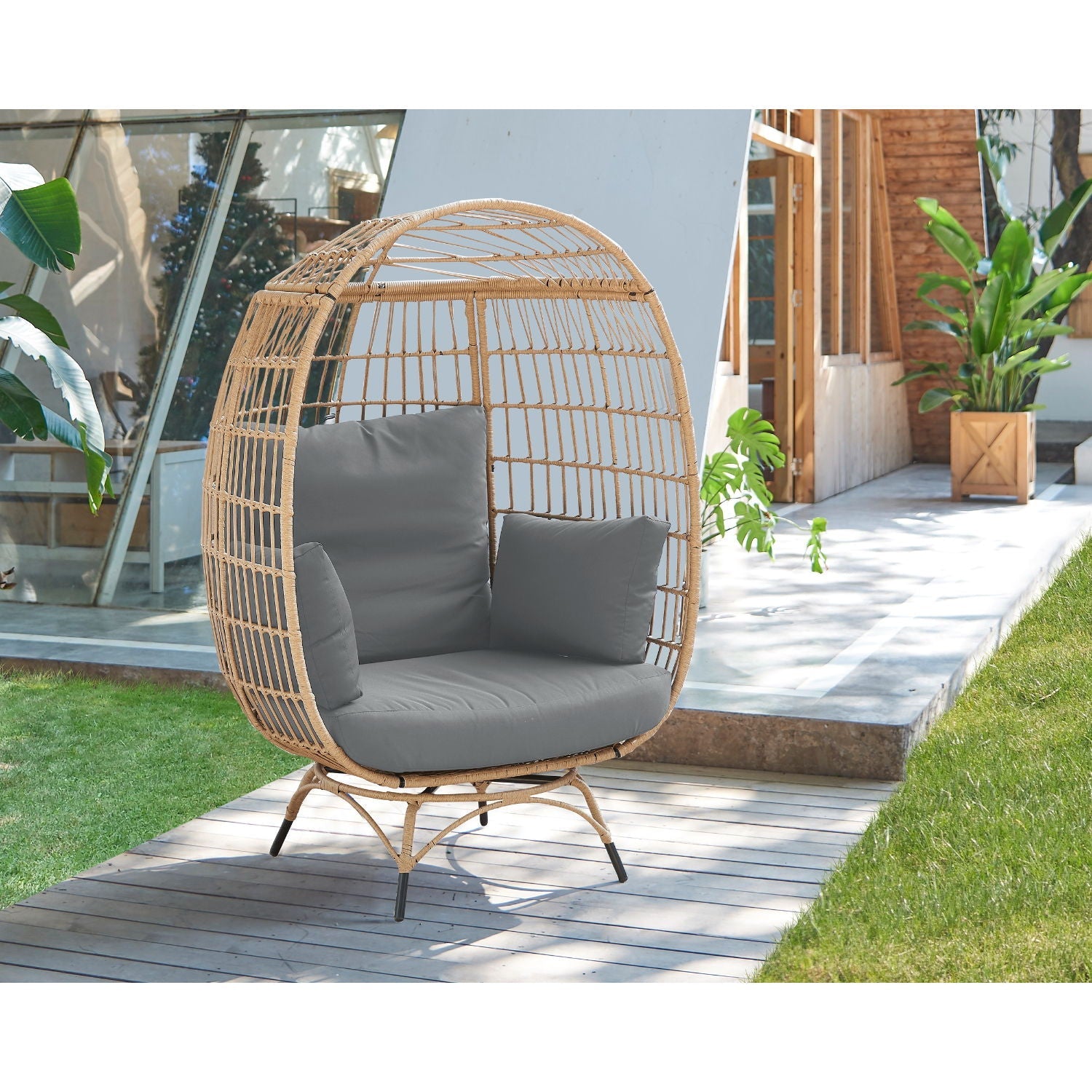 Spezia - Freestanding Egg Chair by HouseOfZazla