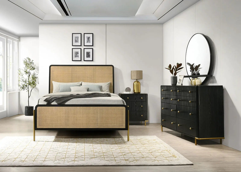 Arini 4-piece Eastern King Bedroom Set Black and Natural by Unique Piece Furniture