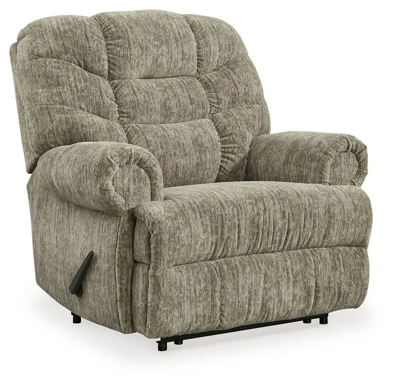 Movie Man - Zero Wall Recliner by Unique Piece Furniture