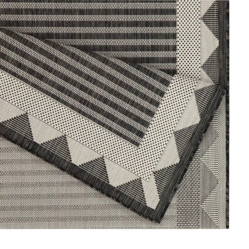 Sunshine - 5'3" X 7'3" Polypropylene Indoor & Outdoor Area Rug - Anthracite by Unique Piece Furniture