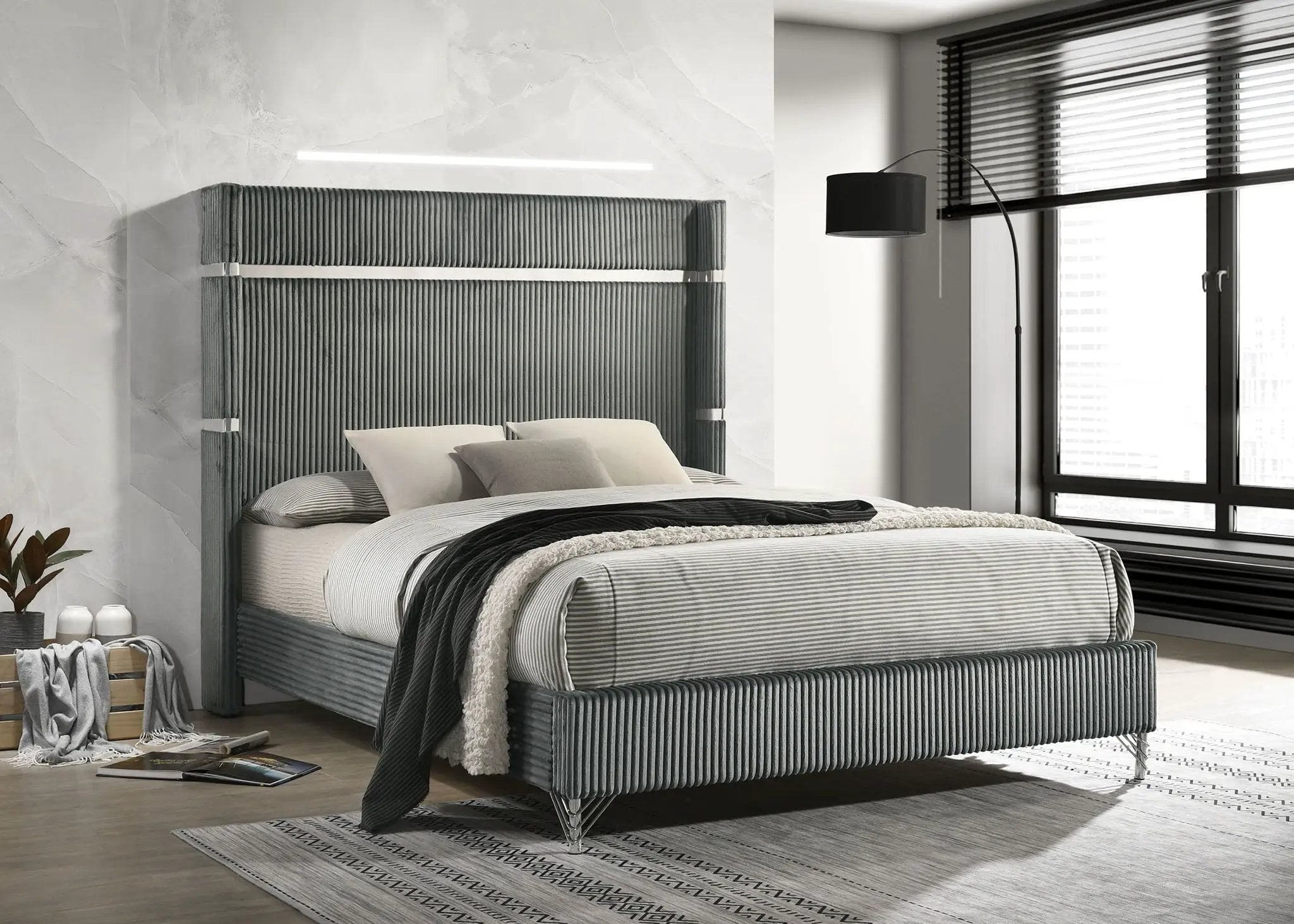 Lucia 61-inch Upholstered Queen Wingback Bed Grey by Unique Piece Furniture