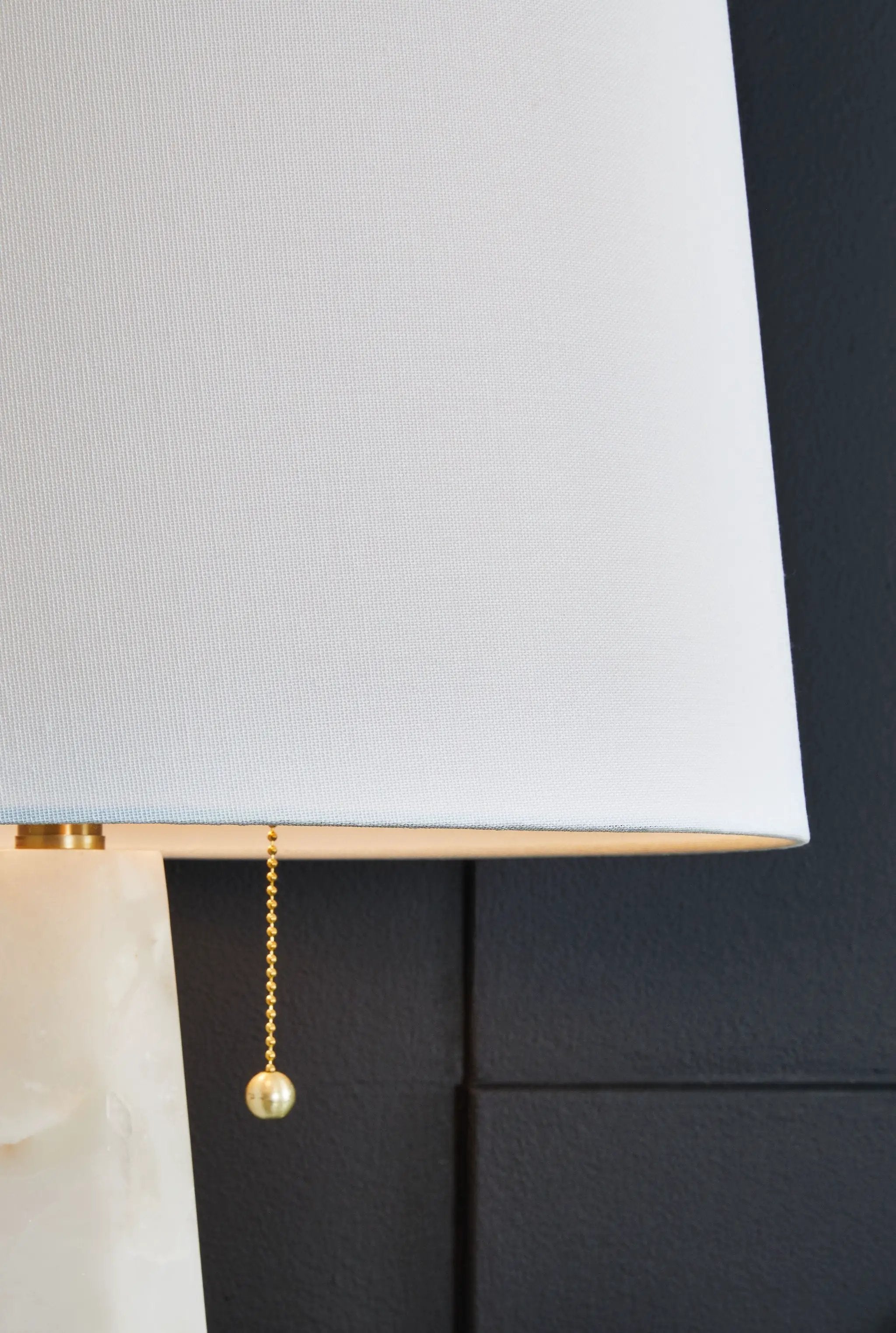 Laurellen - Alabaster Table Lamp - White by Unique Piece Furniture