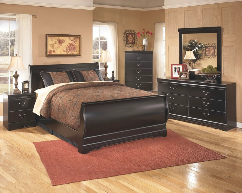 Huey Vineyard - Five Drawer Chest - Black by Unique Piece Furniture