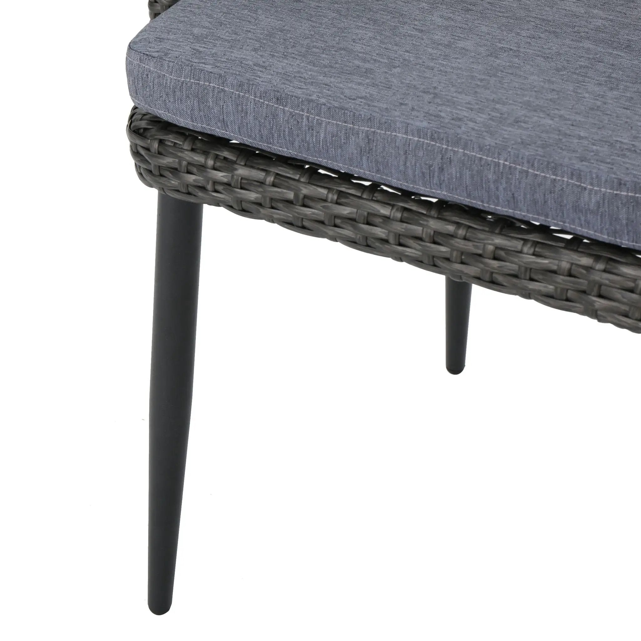 Kenneth Outdoor Dining Chair by HouseOfZazla