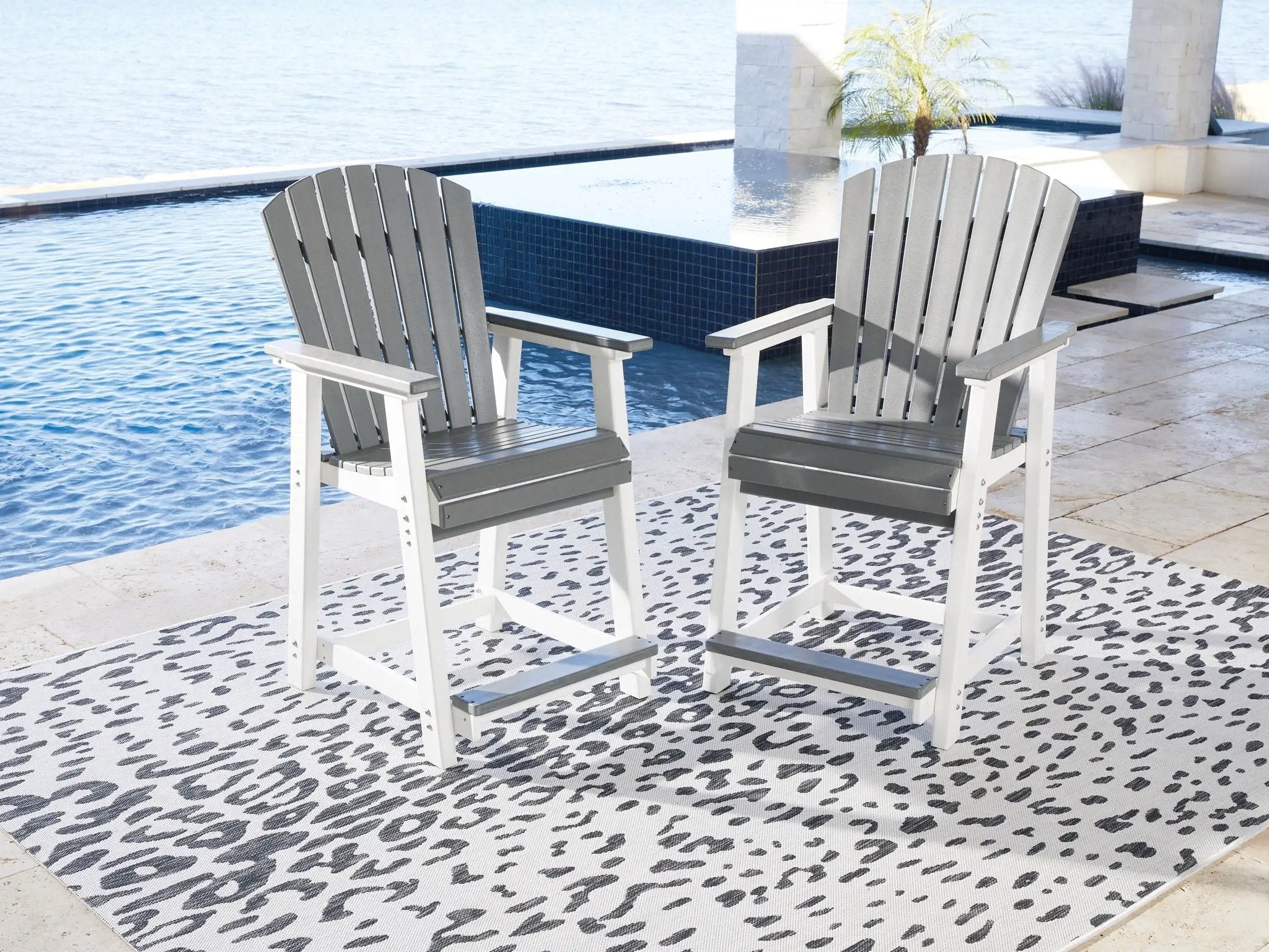 Transville - Barstool (Set of 2) - Gray / White by Unique Piece Furniture