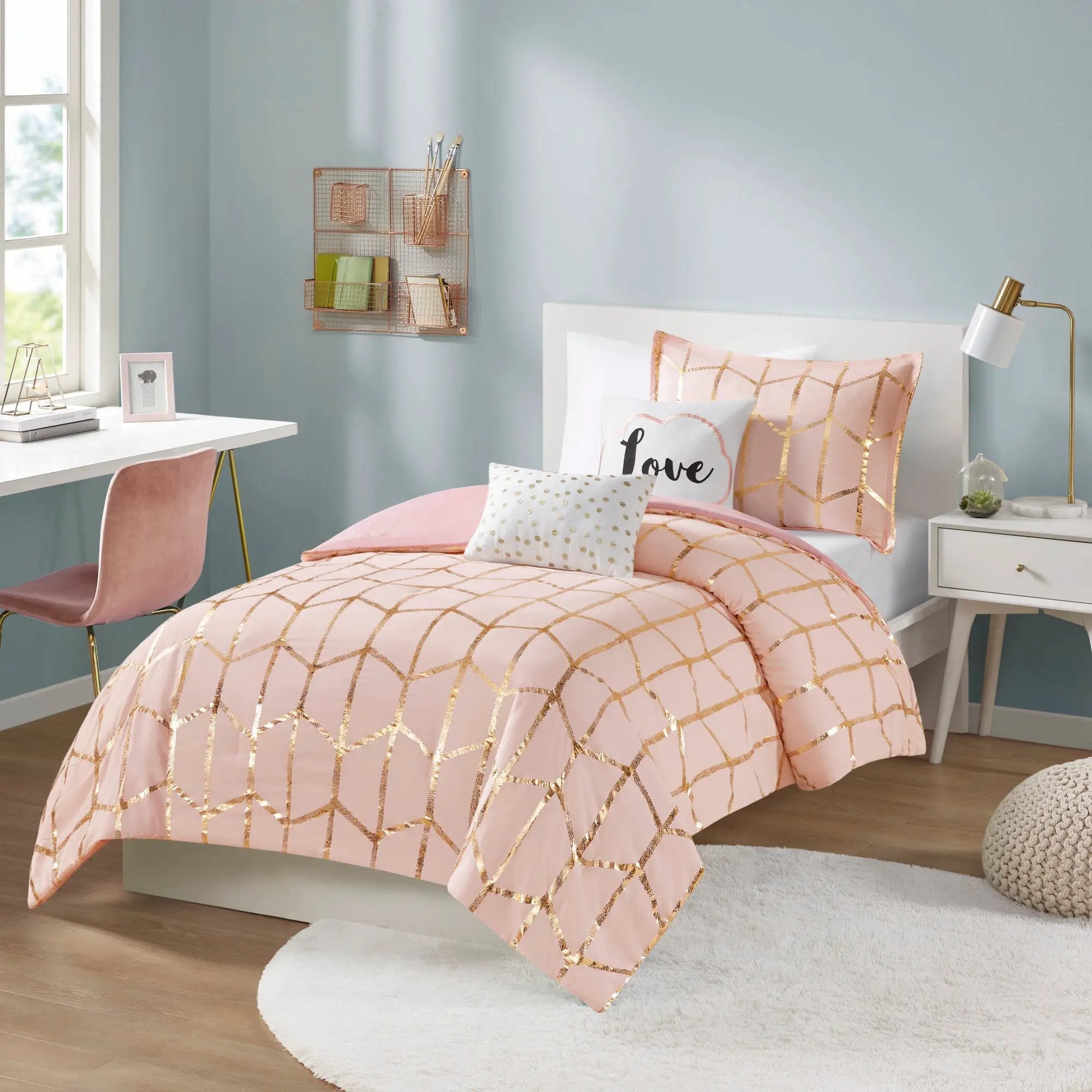 4-Piece Twin/Twin XL 100% Polyester Brushed Printed Comforter Set by HouseOfZazla