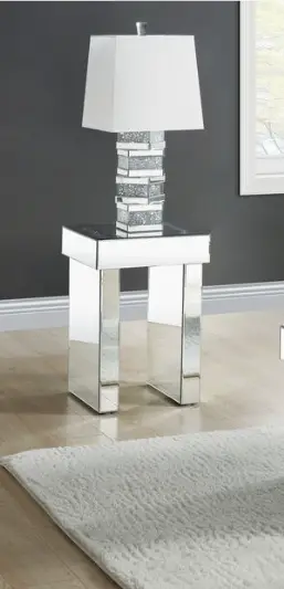 Noralie Mirrored & Faux Diamonds End Table by HouseOfZazla