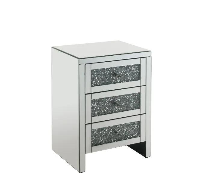Noralie - 26" Accent Table With Faux Diamonds - Mirrored by Unique Piece Furniture