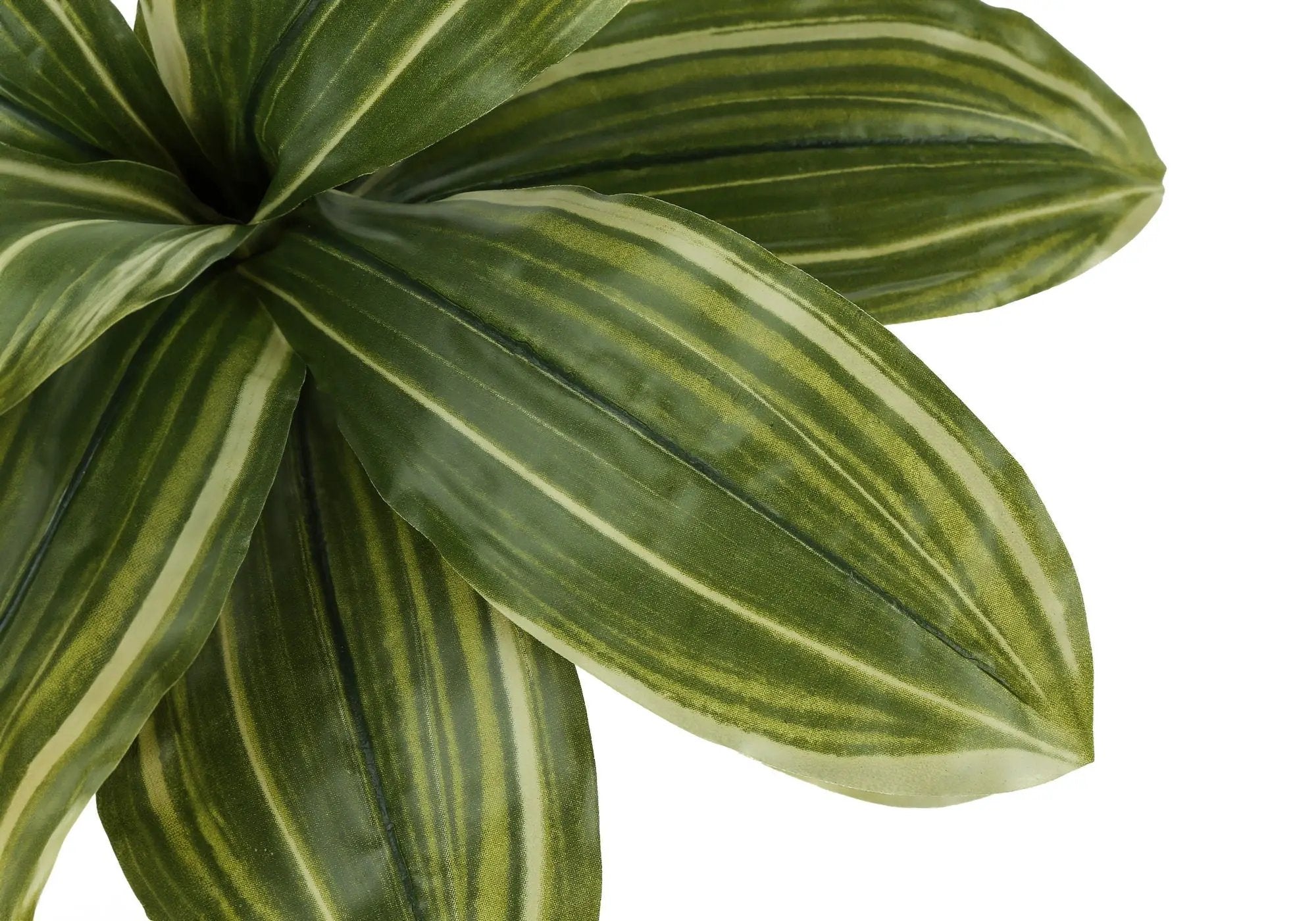 17" Tall Artificial Dracaena Plant, Indoor Faux Greenery by HouseOfZazla