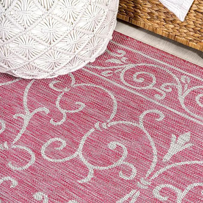 JONATHAN Y SMB106J-5R Charleston Vintage Filigree Textured Weave Indoor Outdoor Area Rug, Coastal, Bohemian, Classic Easy Clean,Bedroom,Kitchen,Backyard,Patio, Non-Shed, Fuchsia/Light Gray, 5' Round by GreenHaven Gardens