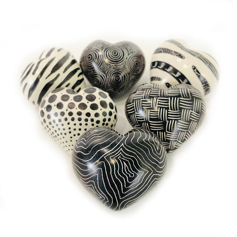 Black + White Graphic Stone Hearts - set of 5, photo 4 of 4