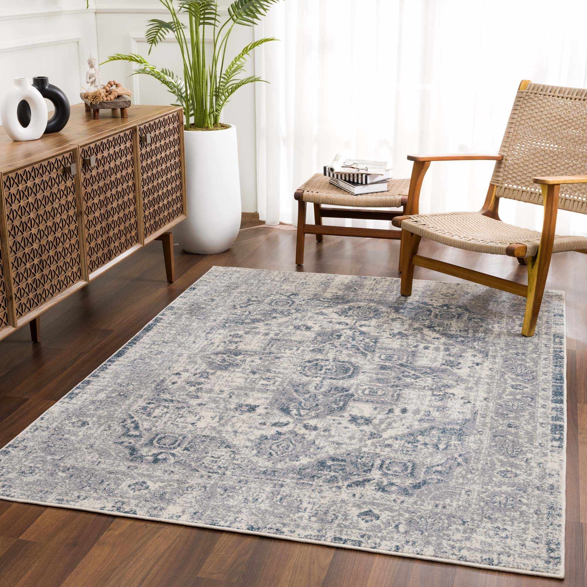 Peeta Gray Blue Medallion Area Rug by Hauteloom