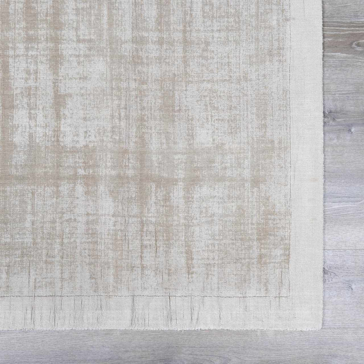 Auchter Soli Taupe Premium Sheer Carpet, sample swatch