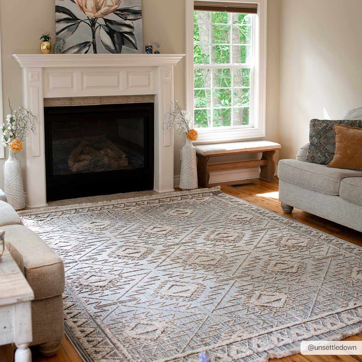 Agoo High-Low Pile Rustic Rug by Boutique Rugs