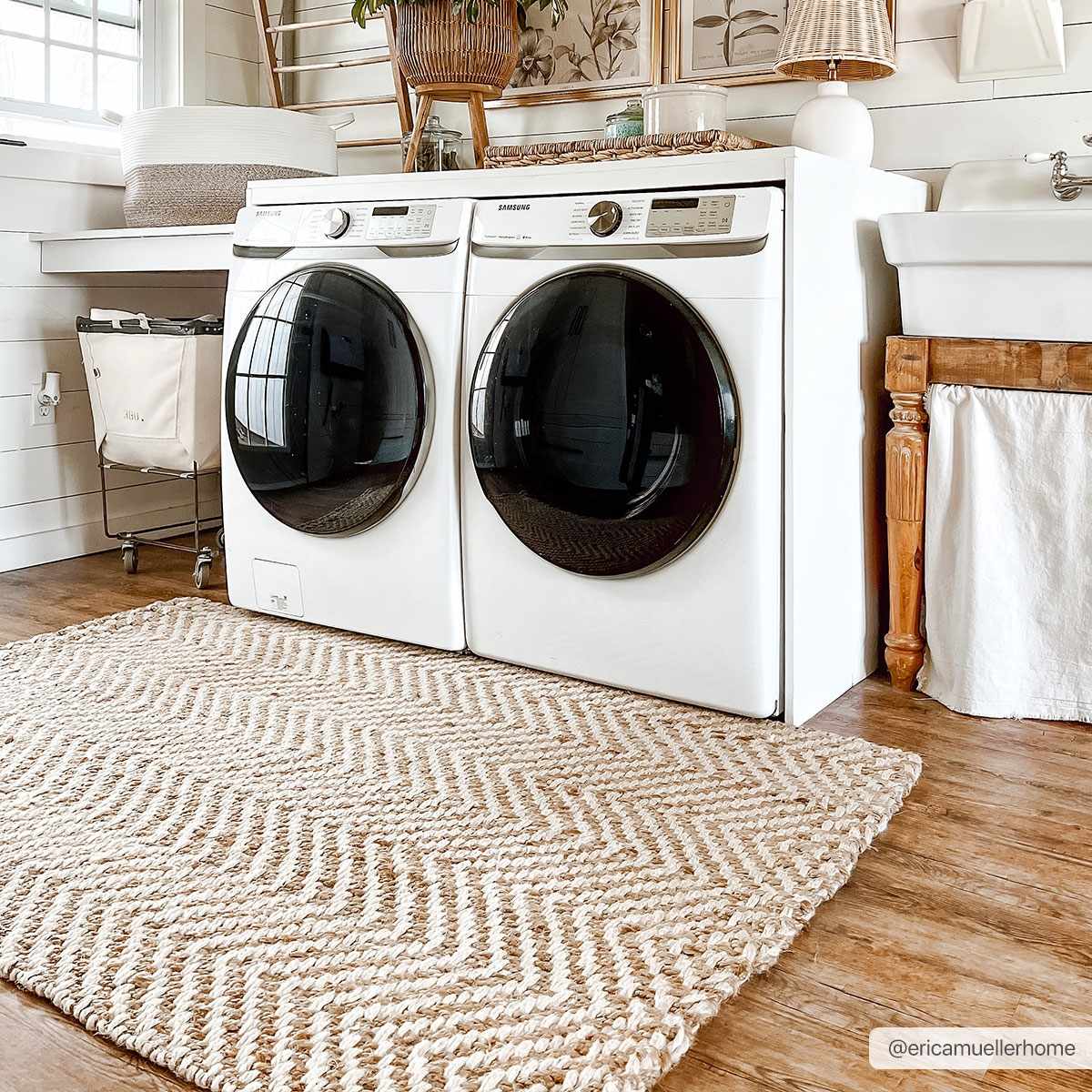 Aren Area Rug - Clearance by Boutique Rugs