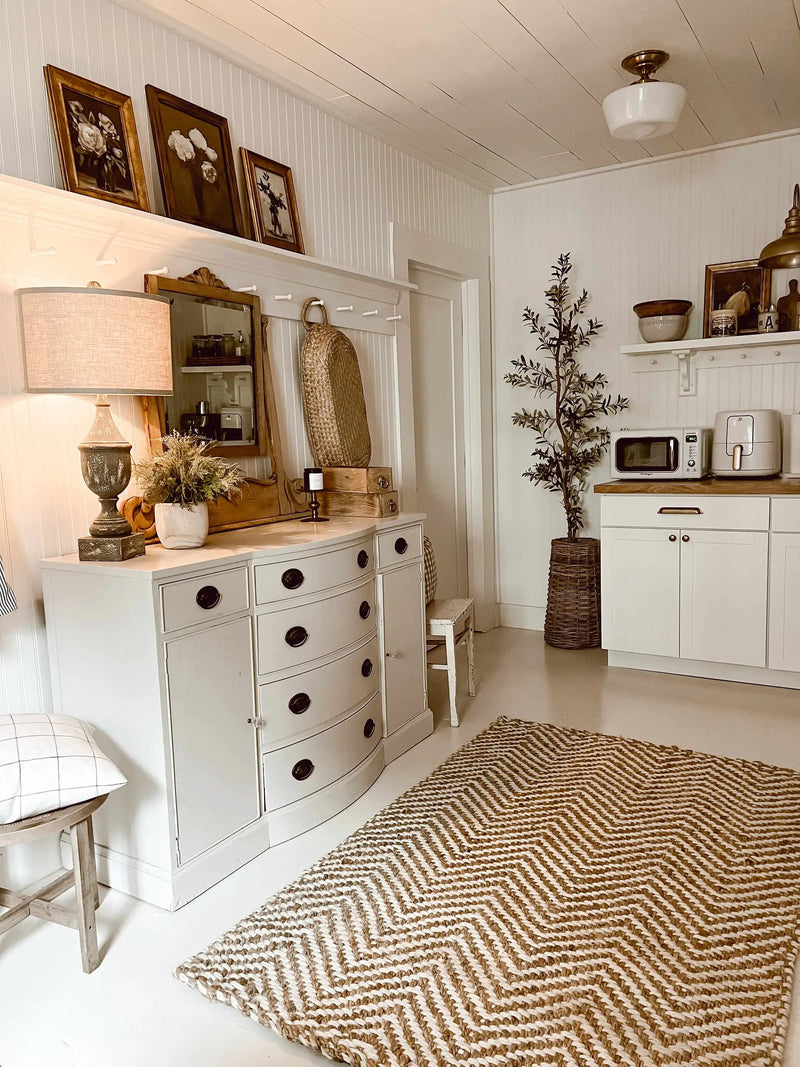 Aren Area Rug - Clearance by Boutique Rugs