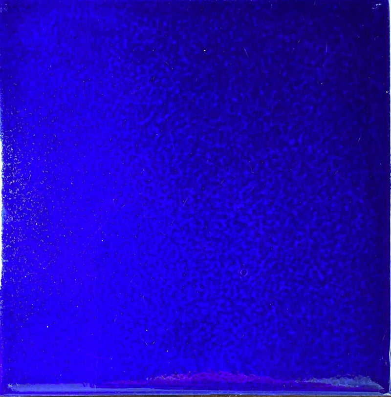 Azul Sobre Blanco Puro by Place Of Clay