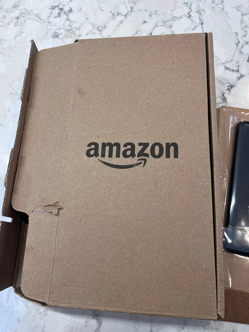 Open Box Kindle 11th Generation Reader Model-C2V2L3 by Selzalot