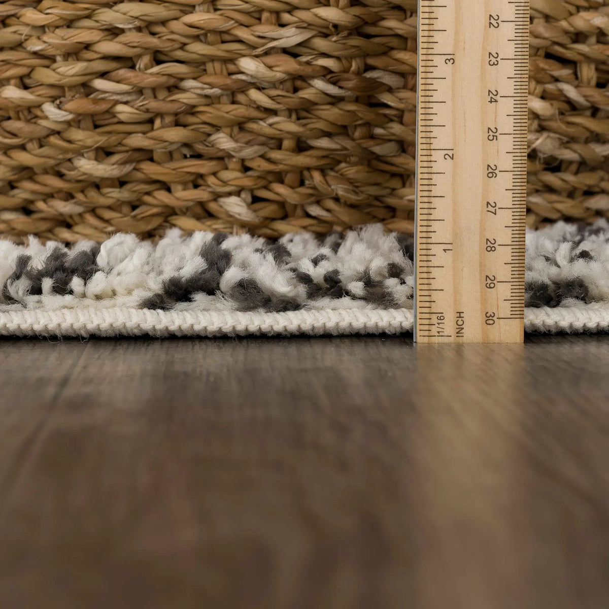 Fishhook Berber Shag Rug, photo 16 of 18