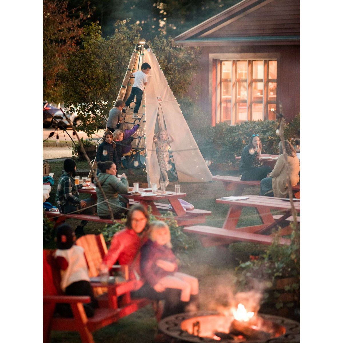 Mainstay, photo 13 of 20