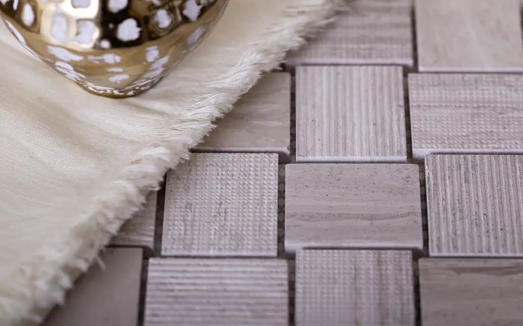 Wooden Grey 11x11 Polished Etched Brick Marble Mosaic Tile (5 pack, 4.13 sq ft/case) by Apollo Tile