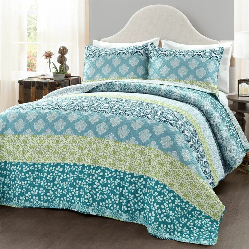 Full/Queen Cotton 3 Piece Reversible Blue White Green Floral Damask Quilt Set by HomePacific