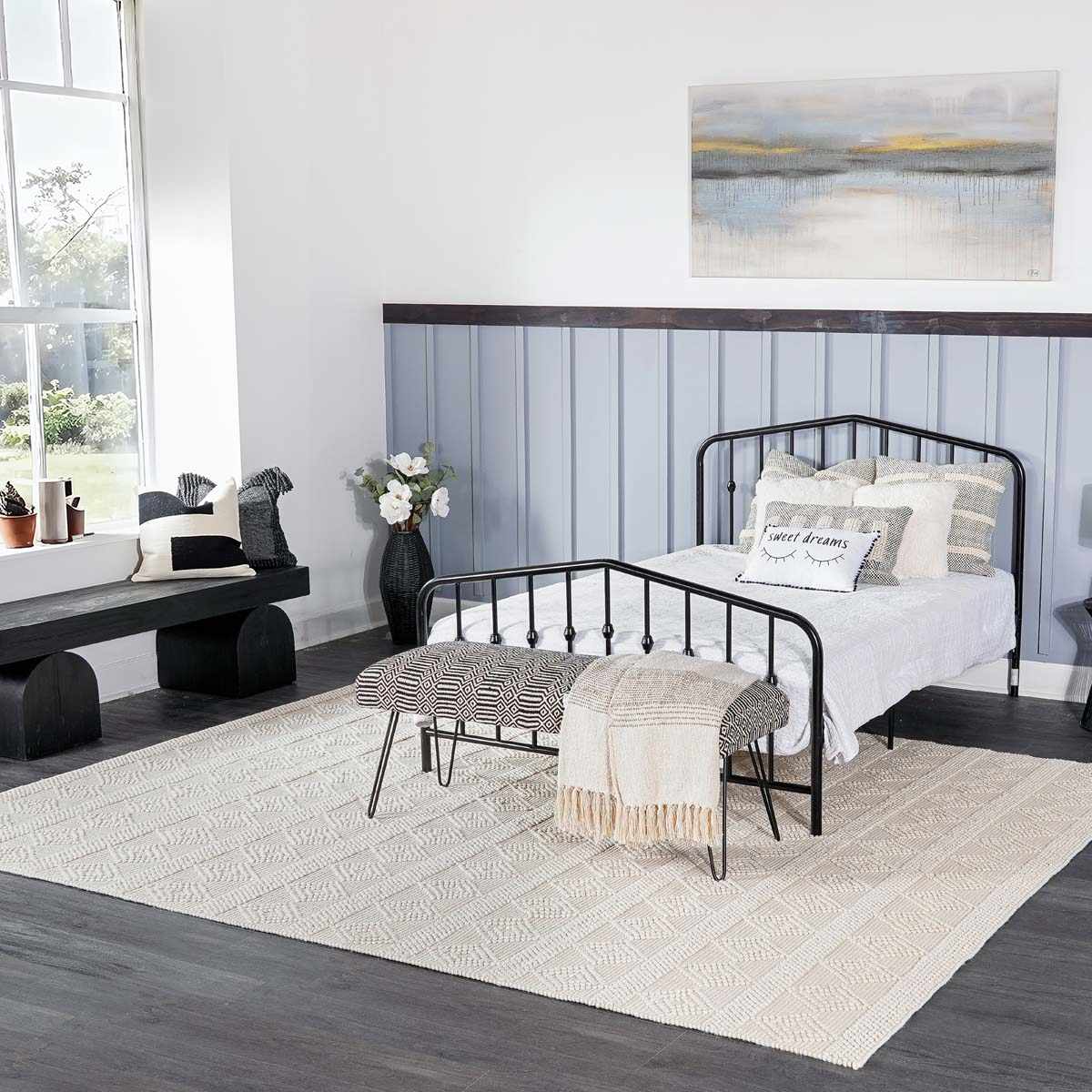 Bolinger Wool Area Rug by Boutique Rugs