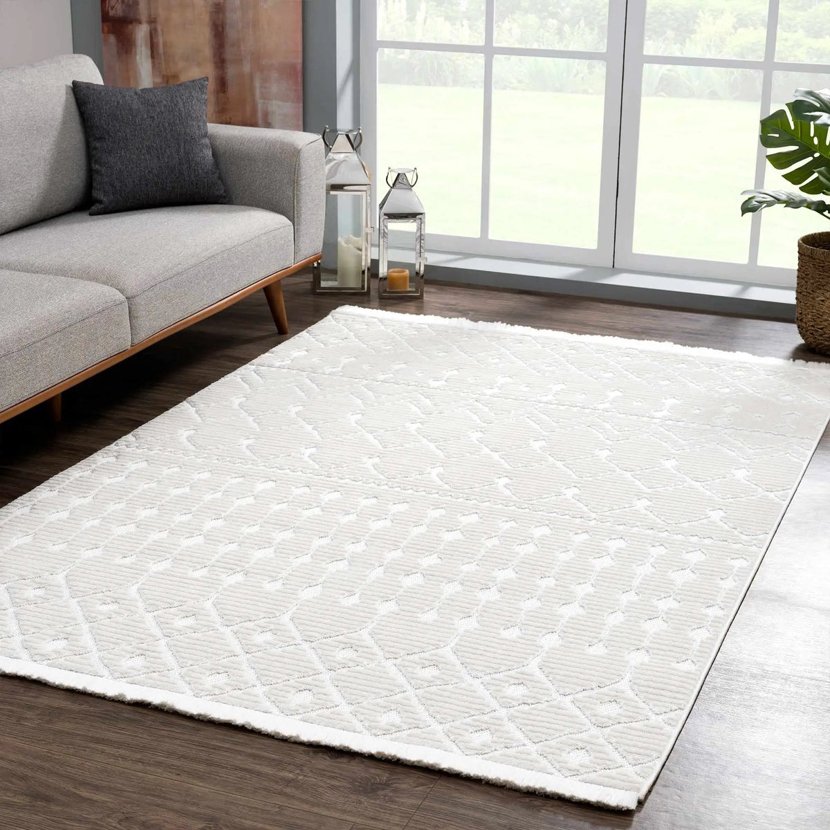 Ivory Beil 3D Fringe Area Rug - Clearance, photo 3 of 7